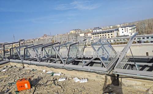 敦煌博物馆七里河排烟天窗