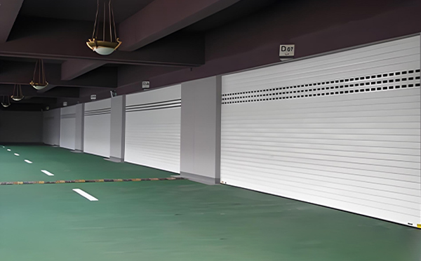 七里河车库门 七里河车库门