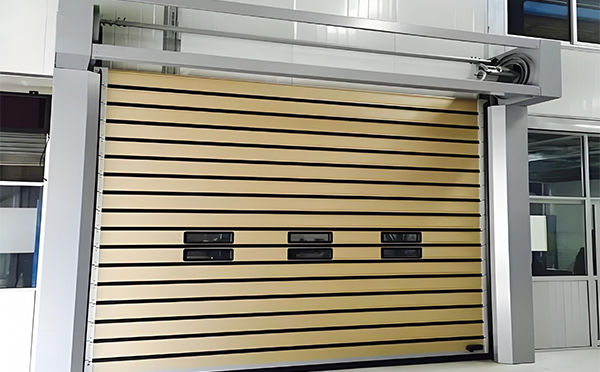 七里河硬质快速门