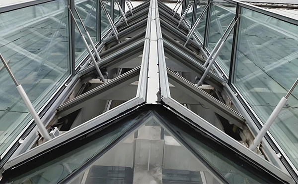 七里河排烟天窗