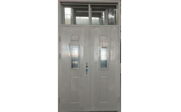 七里河学校教室门