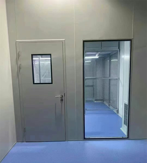 学校教学楼完成七里河防火门标准化安装 学校教学楼完成七里河防火门标准化安装